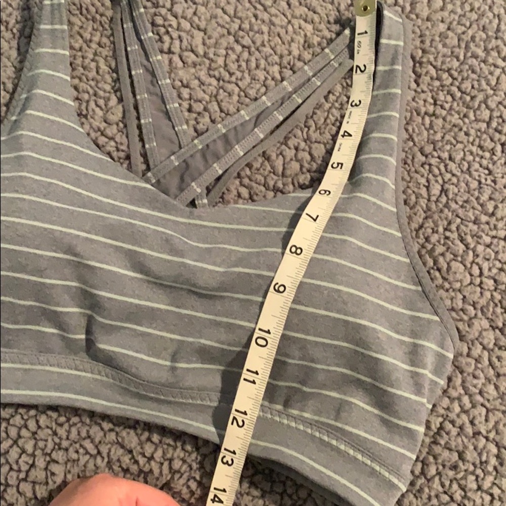 Athleta Striped Trancendence Sports Bra - Picture 8 of 11